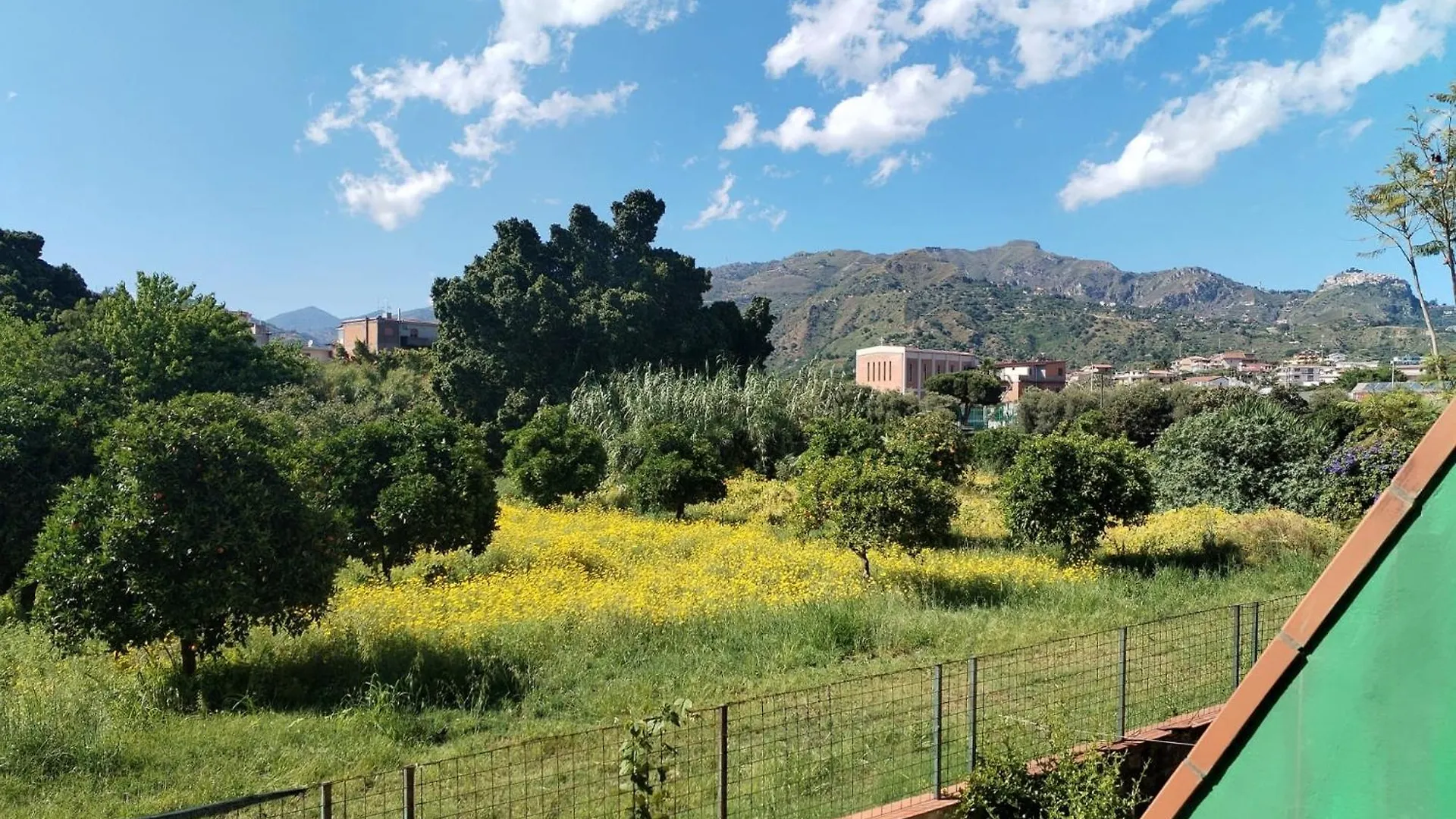 Casa Dei Fiori Con La Vista A Taormina Apartment Schiso